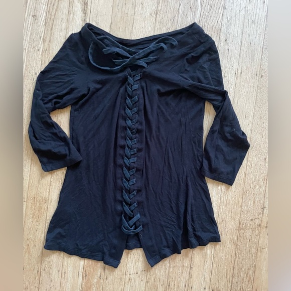 Bailey 44 back lace super soft tee - Picture 1 of 4